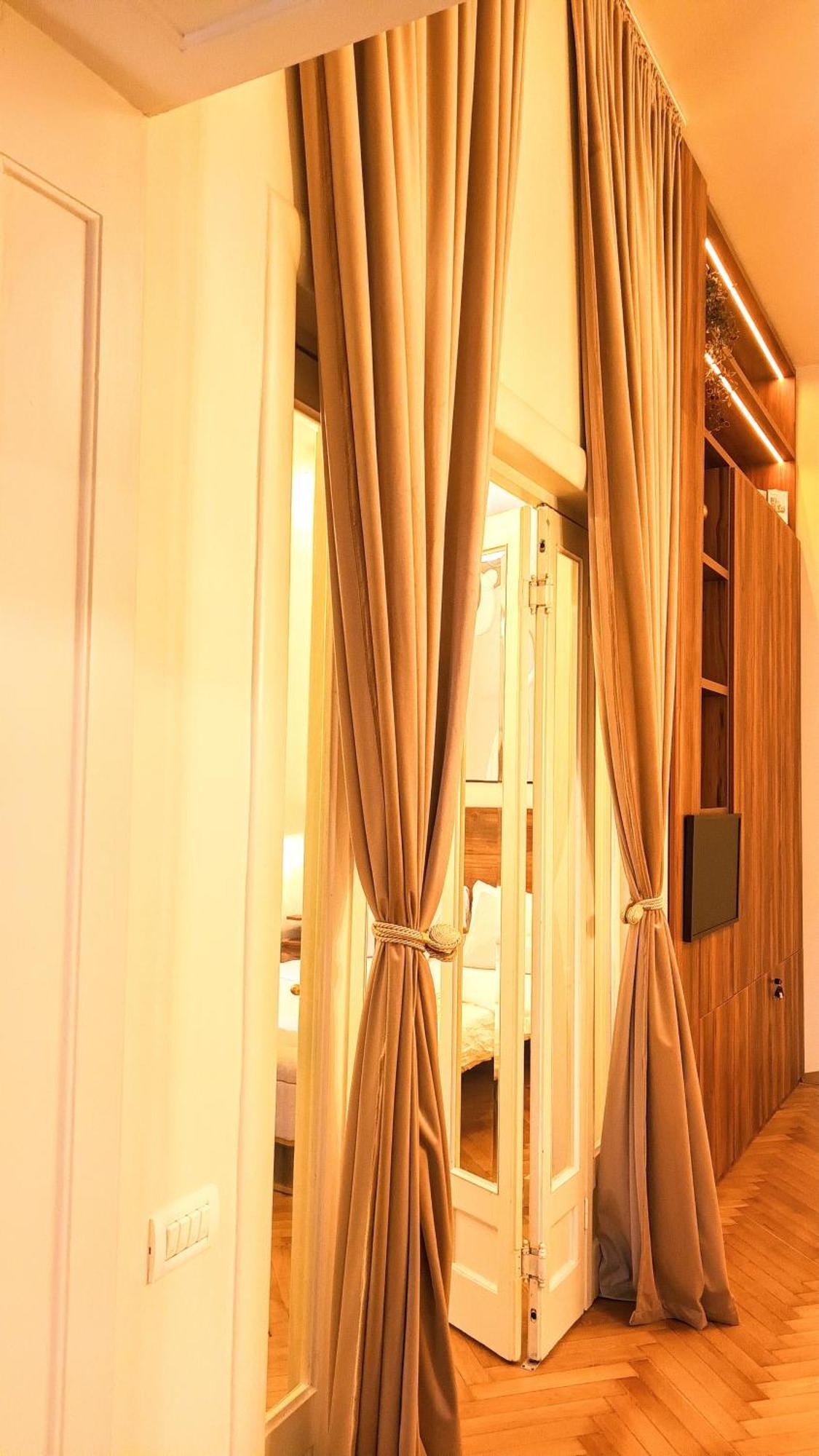Littlehouse- Entire Property For Maximum 4 People Bucharest Exterior photo